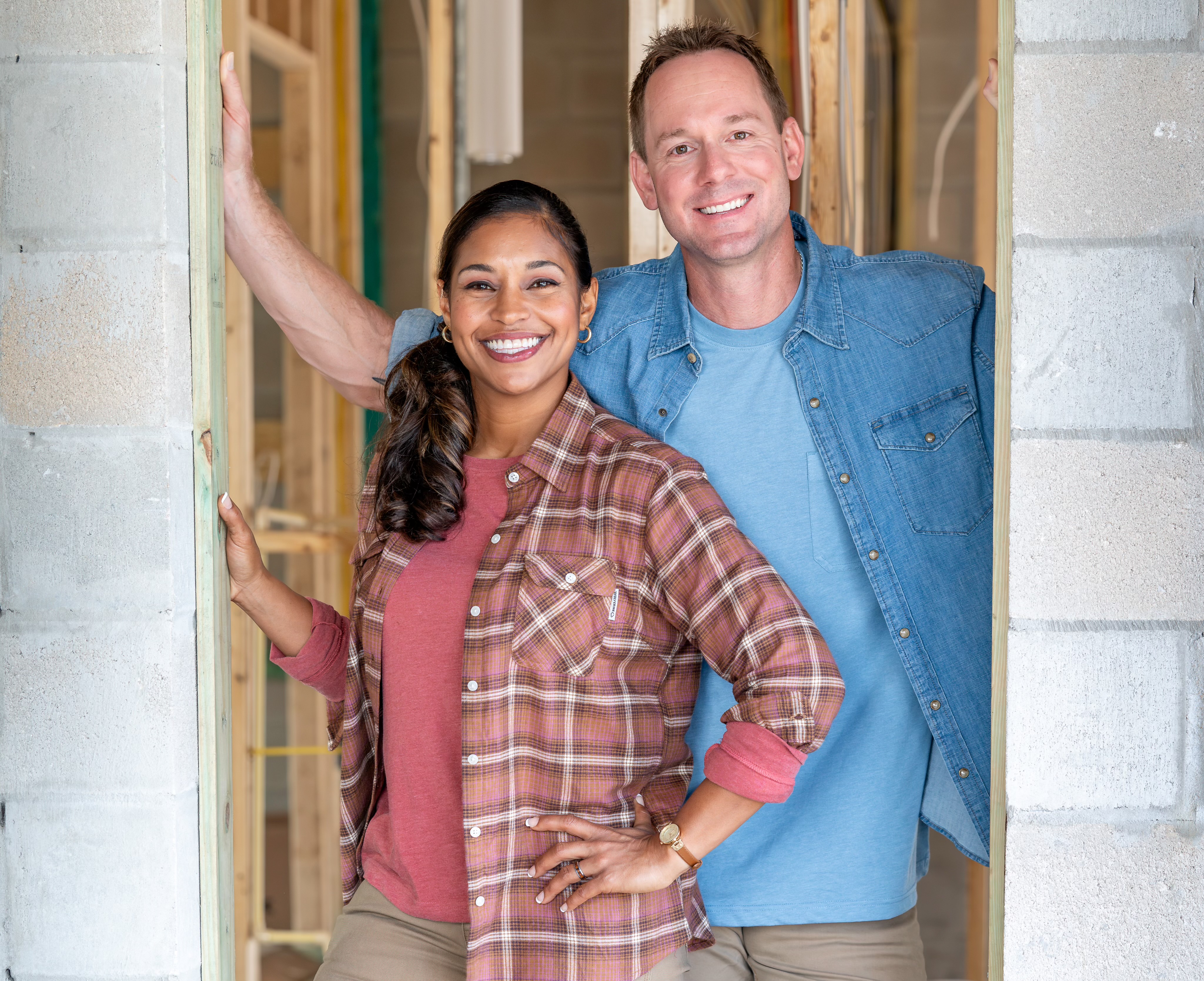 HGTV Stars Brian and Mika Kleinschmidt Go Head-to-Head in Network's Newest  Renovation Competition Series 100 DAY HOTEL CHALLENGE (wt) | Pressroom