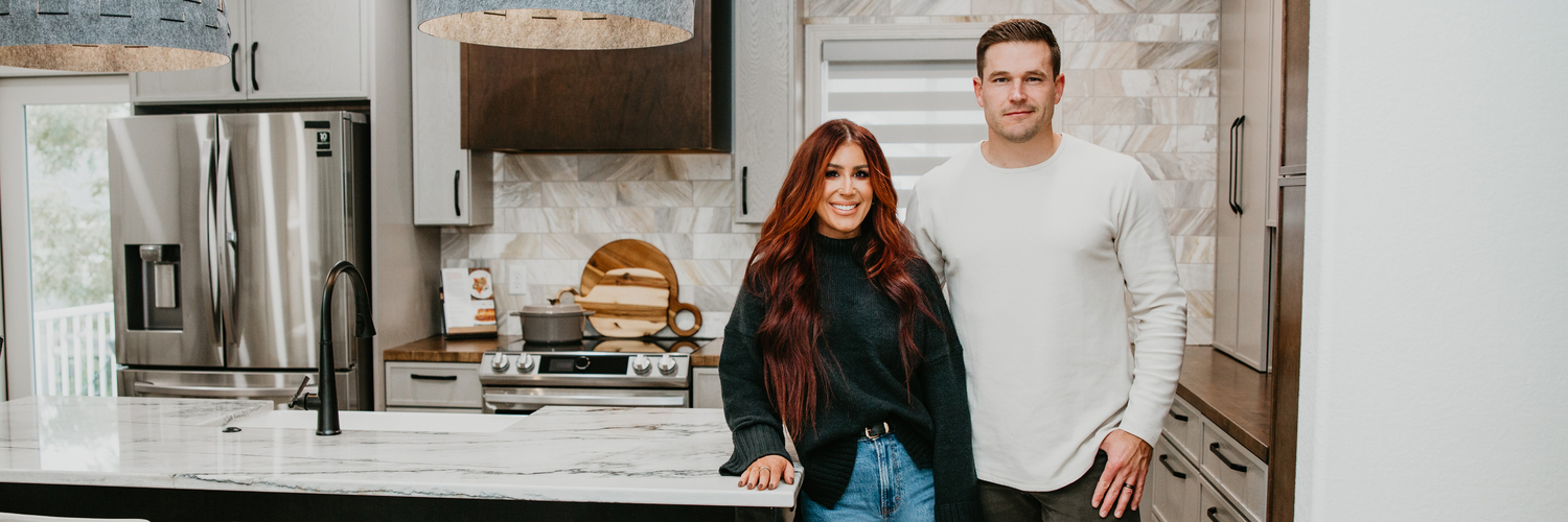 Season Two of South Dakota-Based HGTV Series DOWN HOME FAB Starring Chelsea and Cole Deboer Premieres on HGTV Thursday, March 21