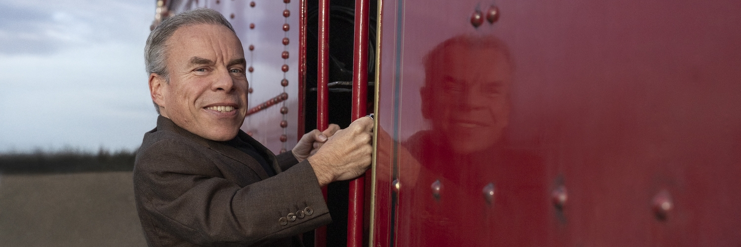 Warwick Davis Comes Back To Hogwarts In HBO Original HARRY POTTER Television Series