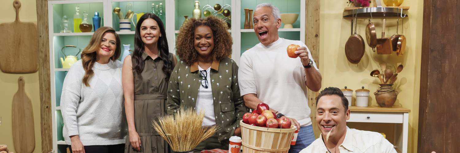 Alex Guarnaschelli, Katie Lee Biegel, Sunny Anderson, Geoffrey Zakarian and Jeff Mauro pose for a group photo