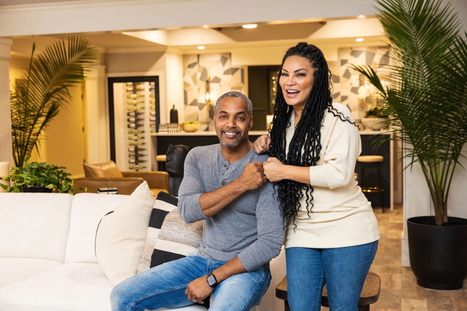 HGTV Picks Up 12 More Episodes of 'Married to Real Estate' During Its Strong Sophomore Season