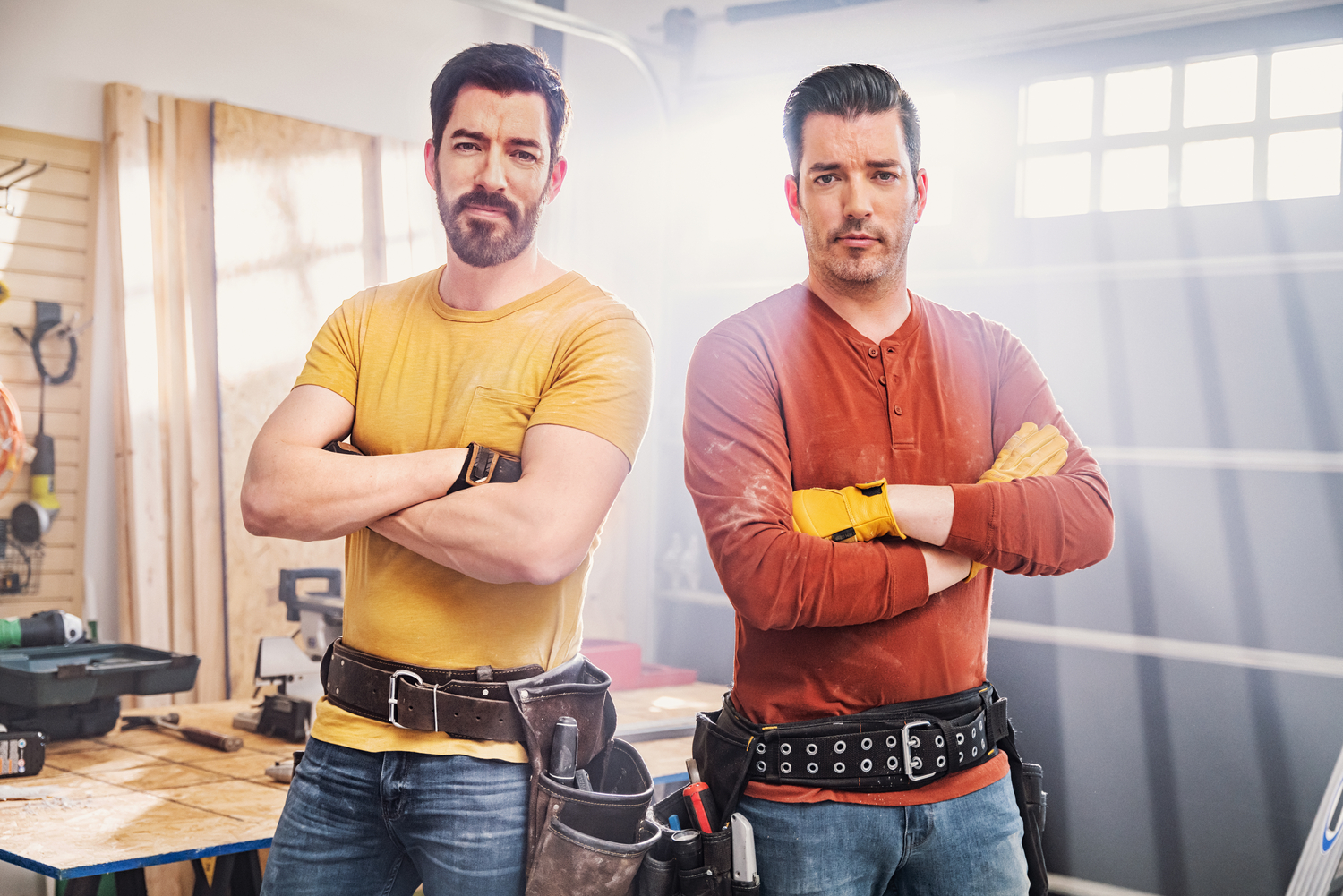 HGTV SUPERSTARS DREW AND JONATHAN SCOTT WILL FACE OFF IN A NO-HOLDS-BARRED SEASON OF 'BROTHER VS. BROTHER: NO RULES' PREMIERING JAN. 11 AT 9 PM ET/PT