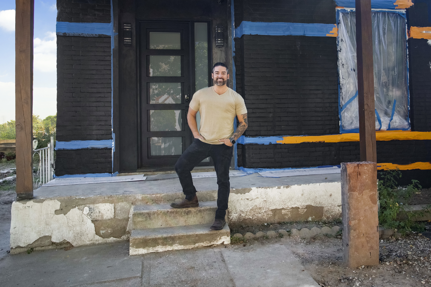 Denver-Based Builder Rico León Salvages Homes Stuck in Renovation Nightmares in New HGTV Series 'Rico to the Rescue'