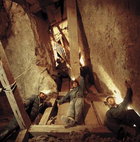 All-New Six-Part Docuseries GOLD, LIES & VIDEOTAPE Explores the Greatest Treasure Hunt in American History