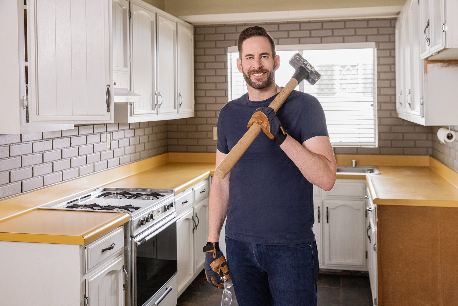 'Flipping 101 With Tarek El Moussa' Returns to HGTV Thursday, May 4, at 8 P.M. ET/PT