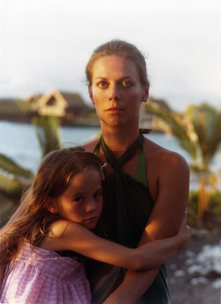 Natalie Wood with her daughter, Natasha Gregson Wagner, in Hawaii (1978)