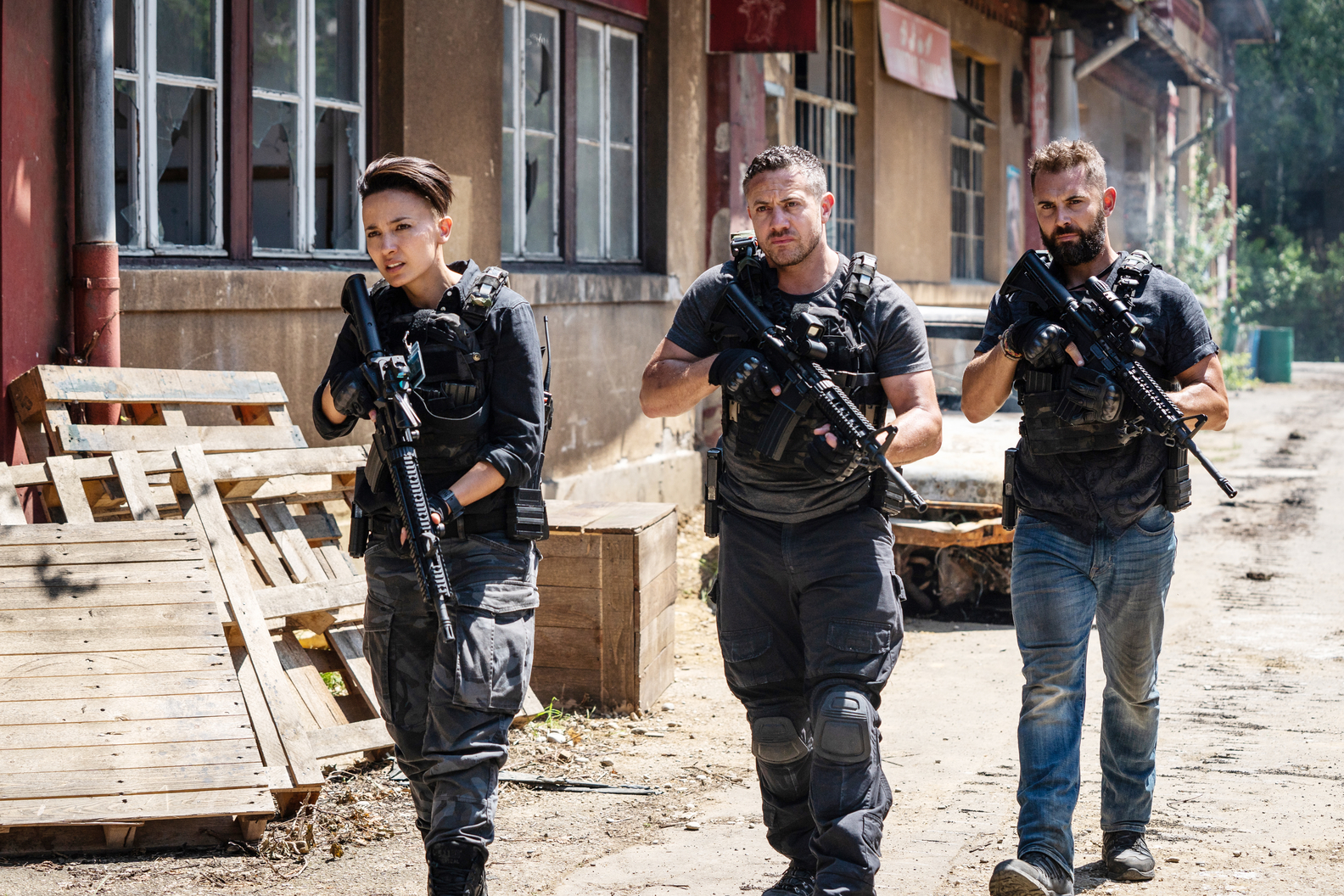 Alin Sumarwata, Dan MacPherson, Warren Brown