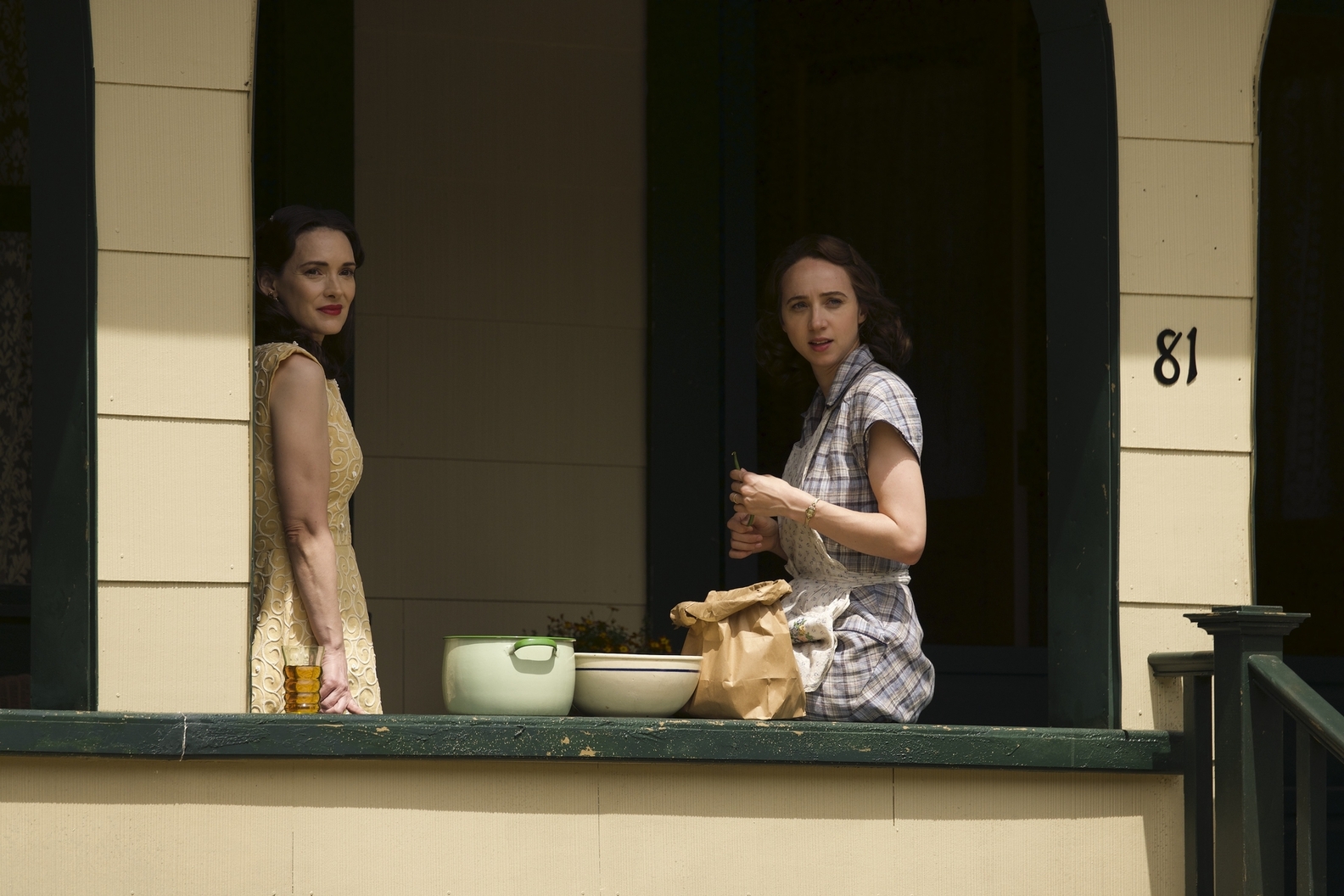 The Plot Against America | Winona Ryder, Zoe Kazan