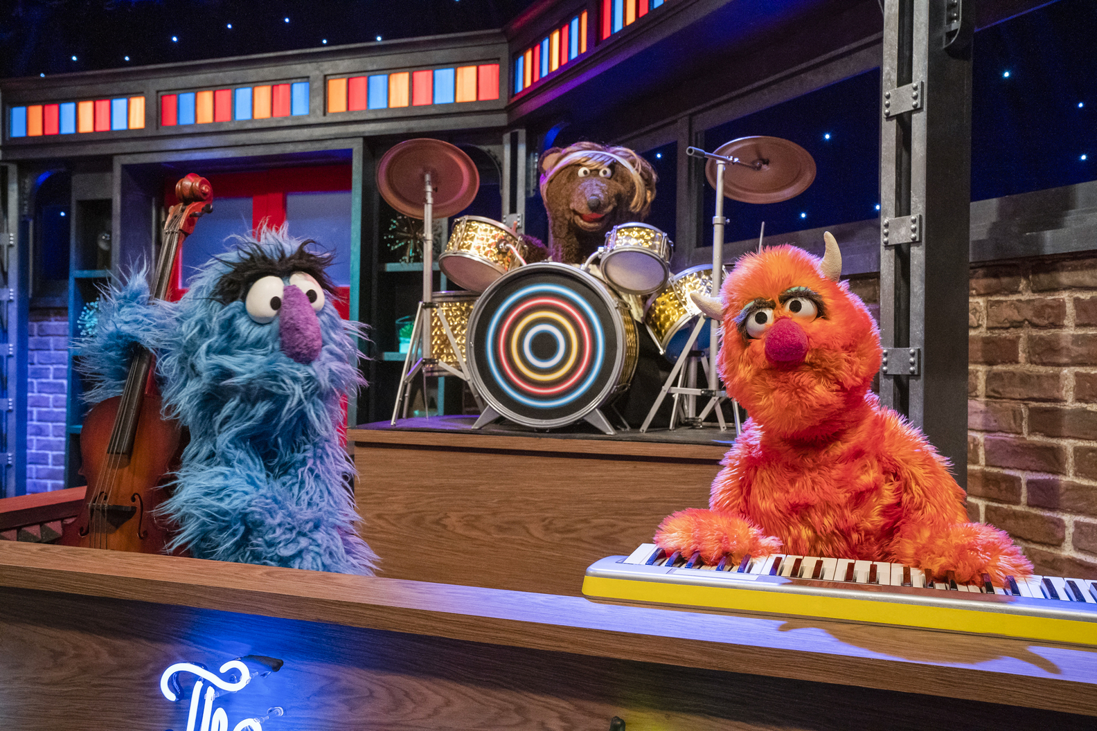 The Not Too Late Show with Elmo