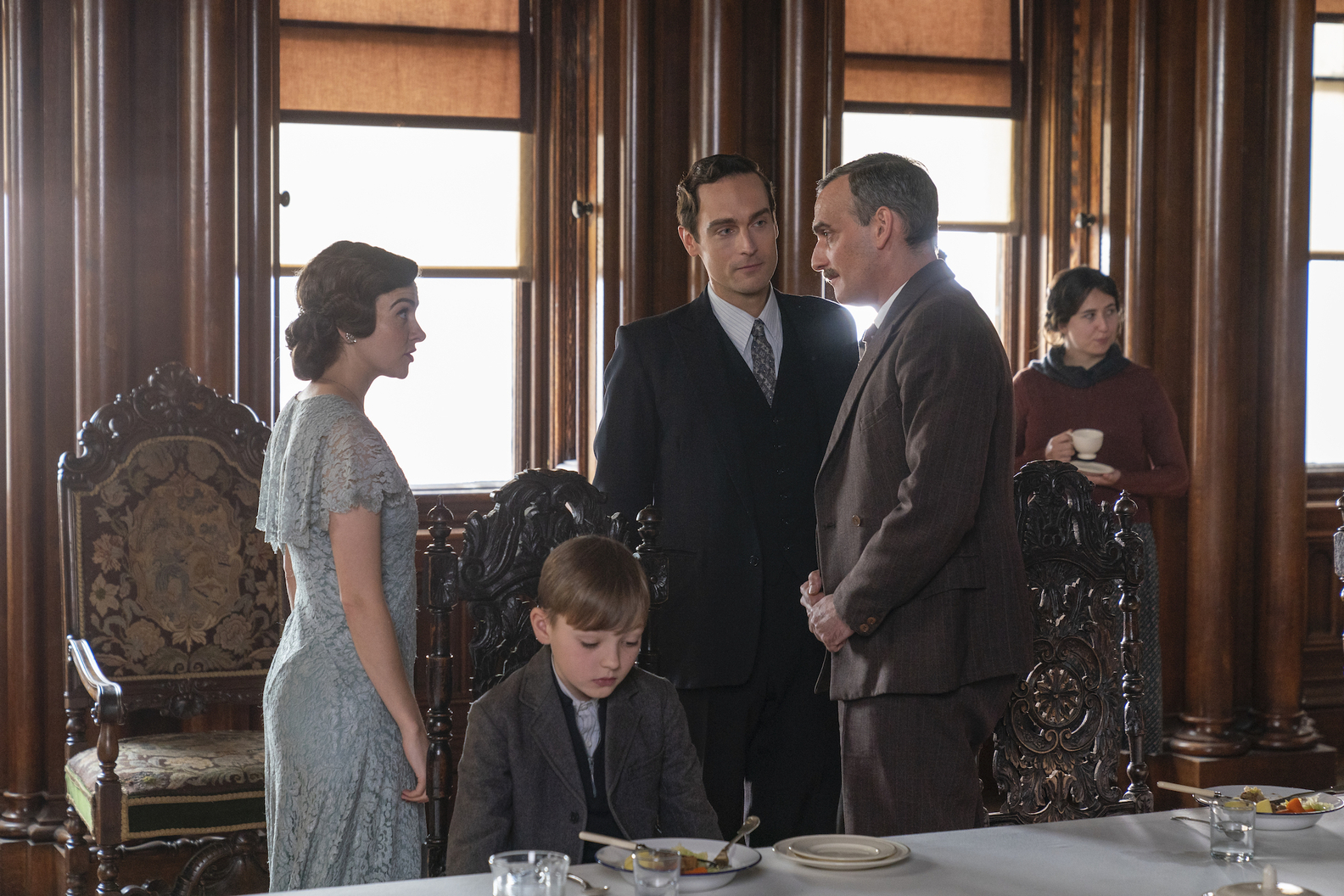 Sara Vickers, Zak Rothera-Oxley, Tom Mison, Anatole Taubman