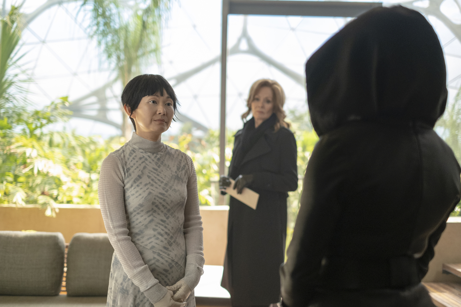 Hong Chau, Regina King
