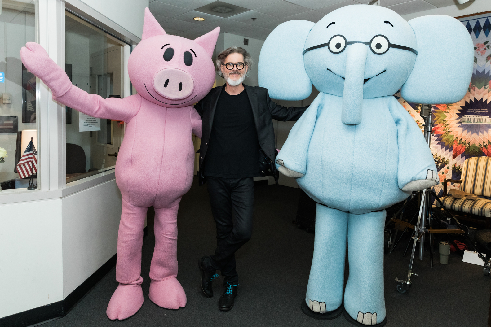 Mo Willems and The Storytime All-Stars Present: Don't Let The Pigeon Do Storytime!