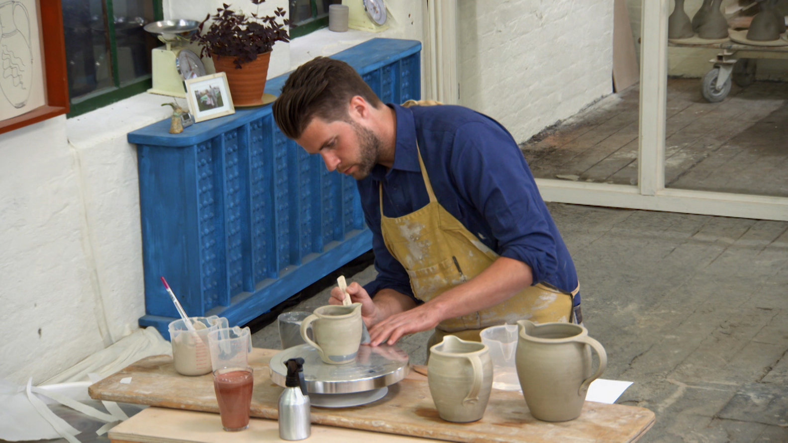 THE GREAT POTTERY THROW DOWN