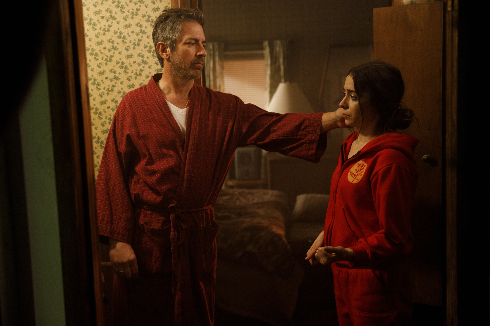 Ray Romano and Cristin Milioti