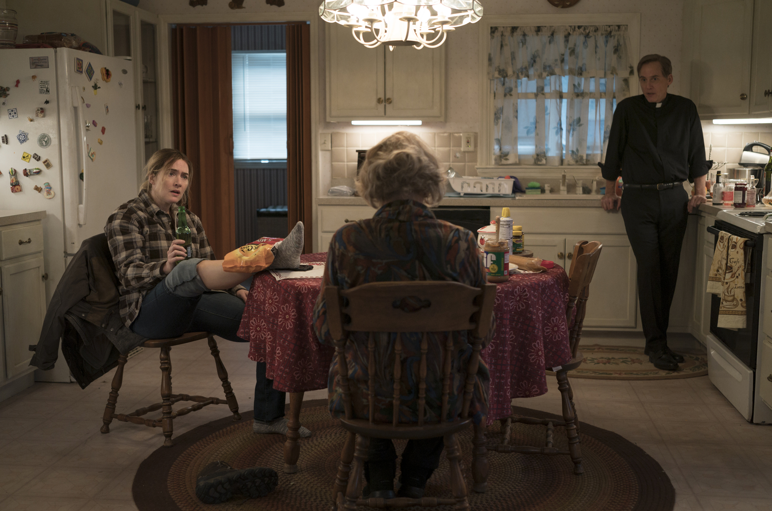 Kate Winslet, Jean Smart, Neal Huff