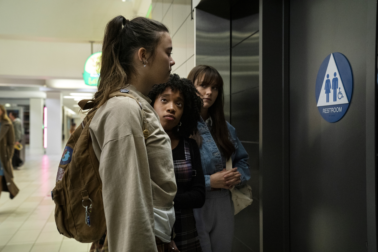 Lukita Maxwell, Nathanya Alexander, Chloe East