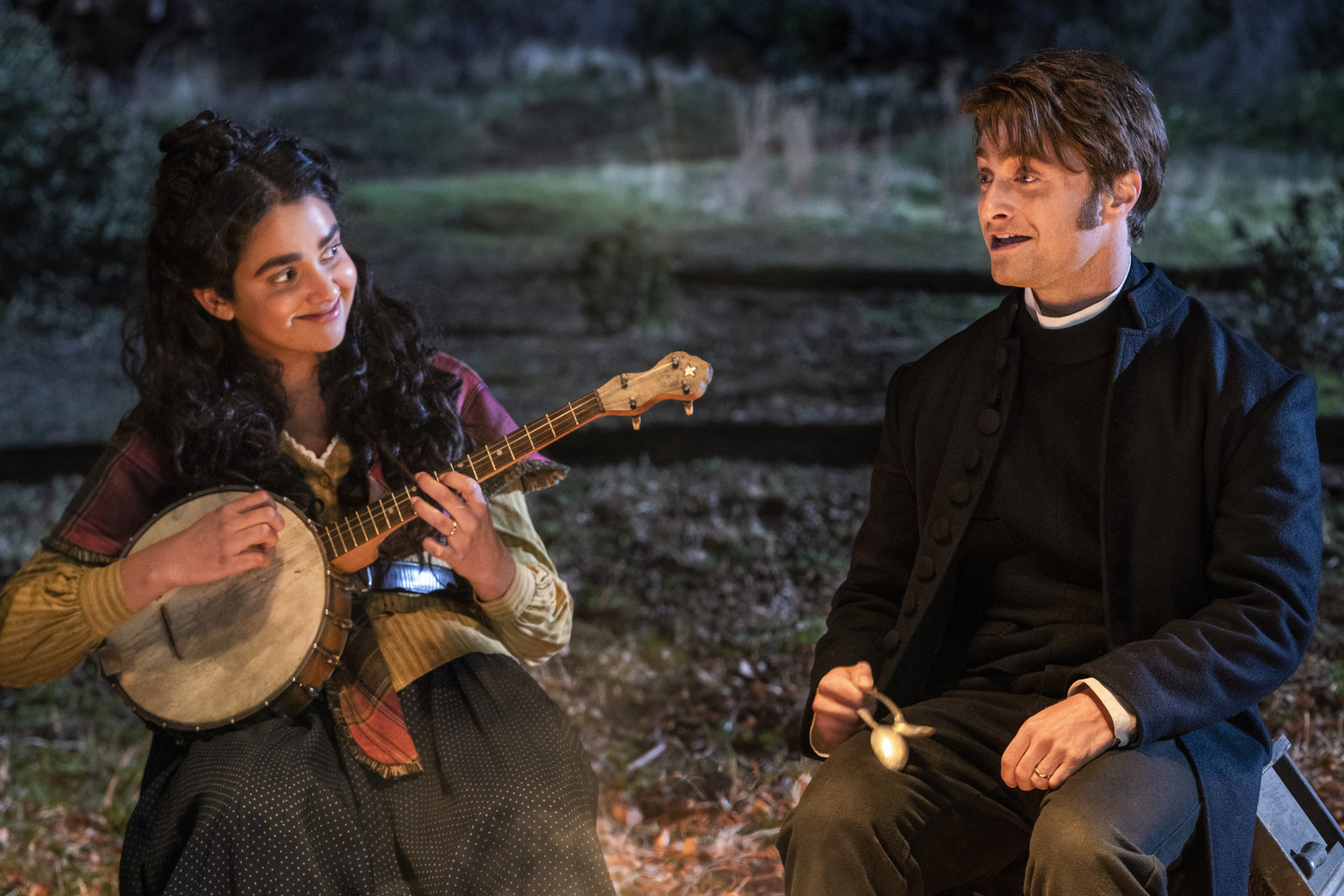 Geraldine Viswanathan & Daniel Radcliffe 