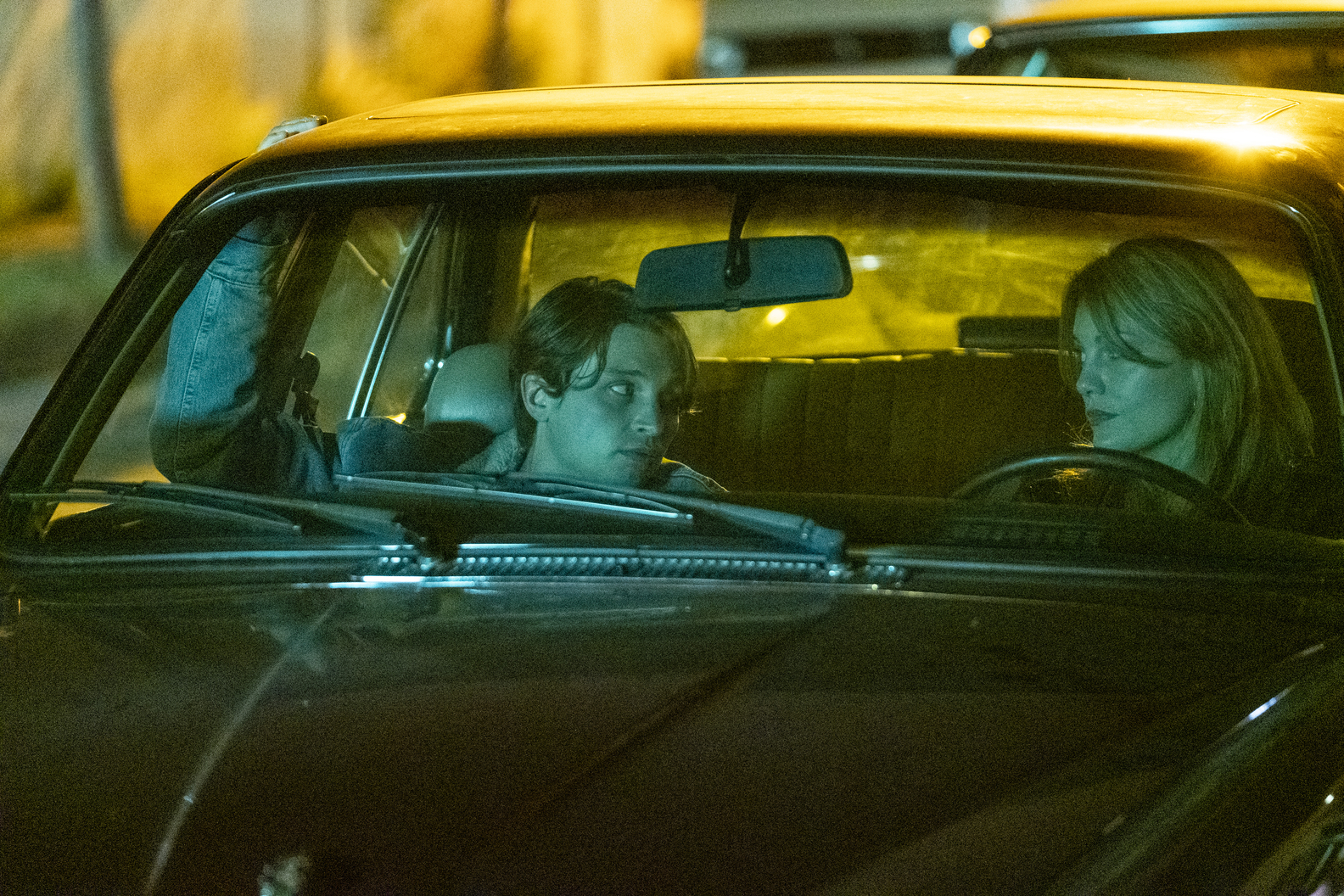 Darren Mann & Leila George