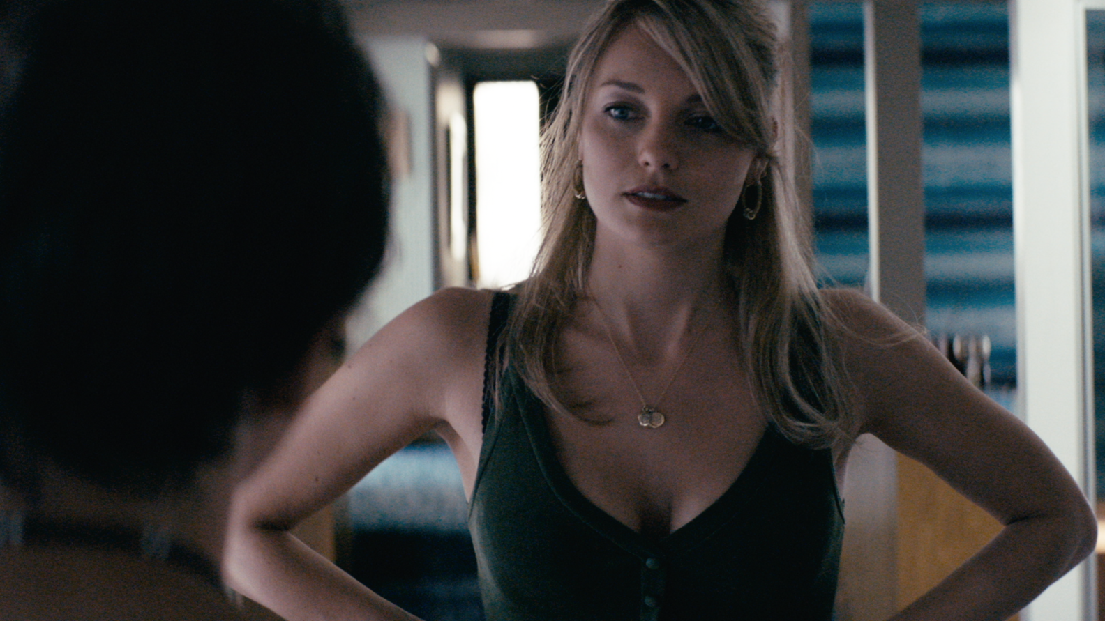 Leila George