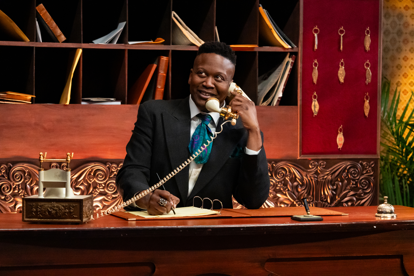 Host Tituss Burgess in Food Network's Last Bite Hotel