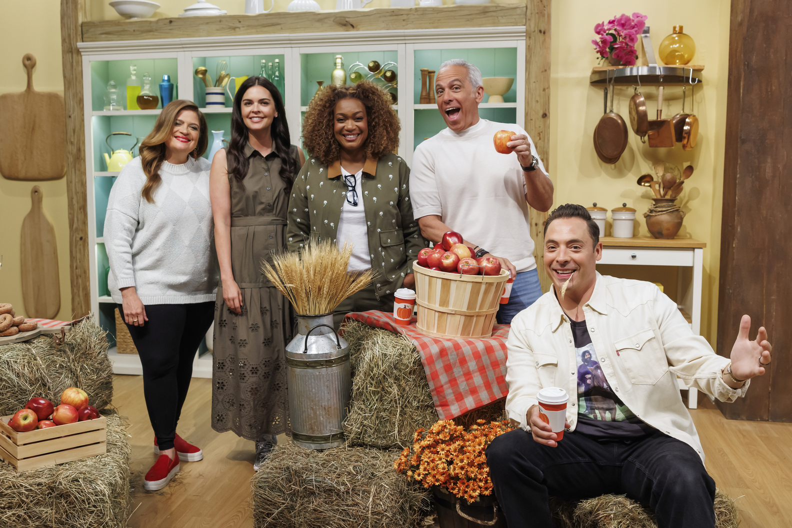 Alex Guarnaschelli, Katie Lee Biegel, Sunny Anderson, Geoffrey Zakarian and Jeff Mauro pose for a group photo