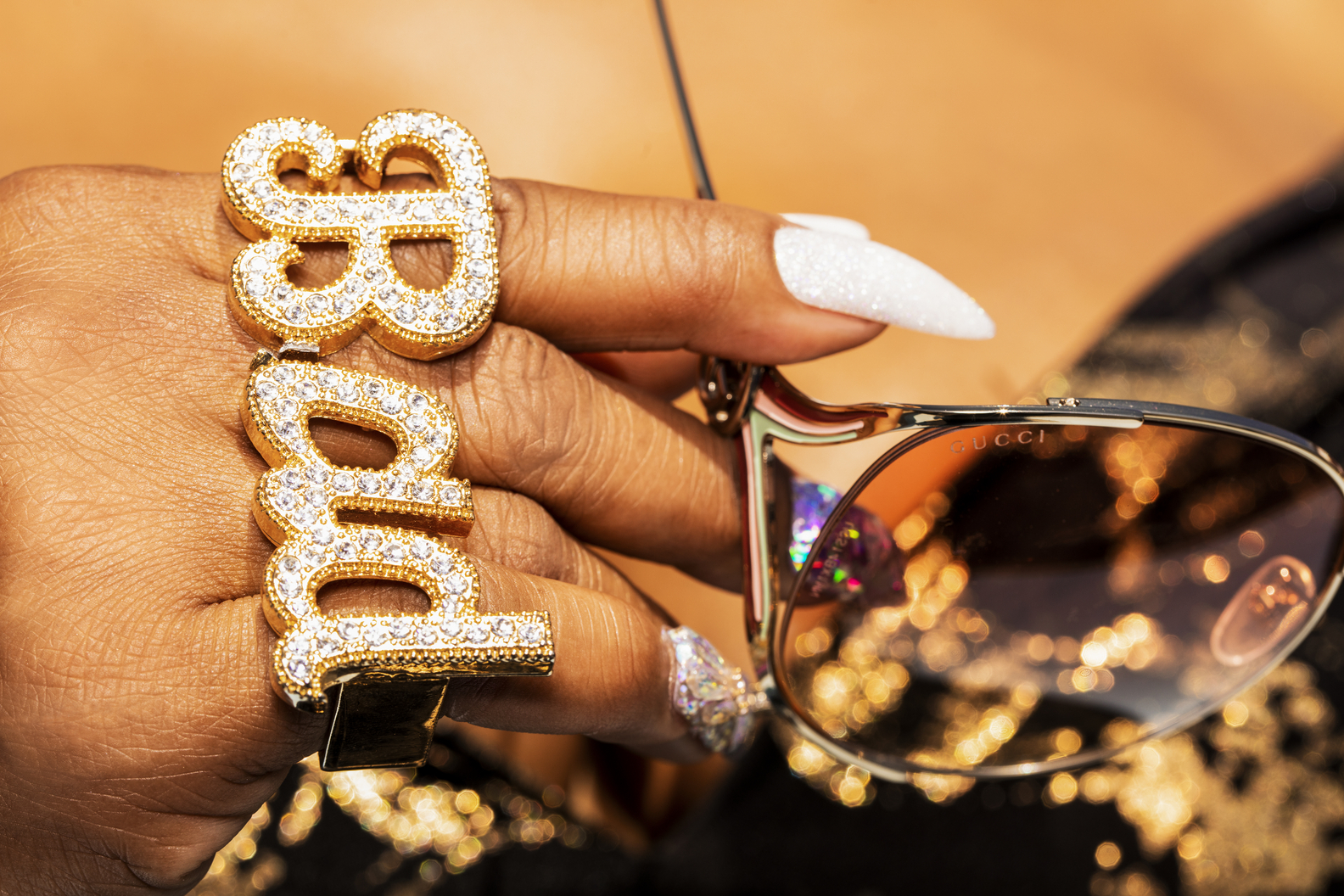 claws-tnt-24236.jpg