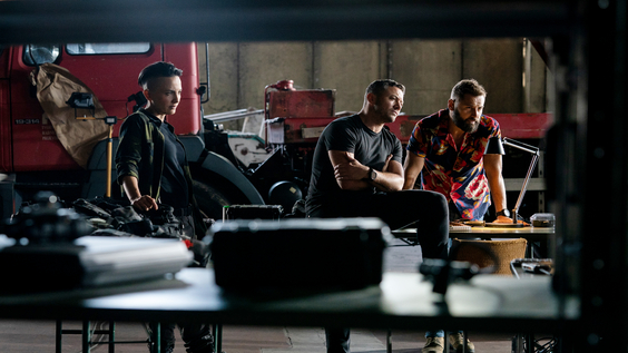 Alin Sumarwata, Warren Brown, Daniel MacPherson