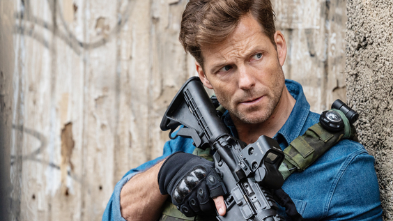 Jamie Bamber