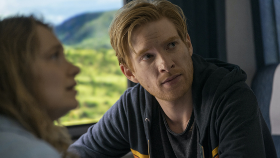 Merritt Wever, Domhnall Gleeson