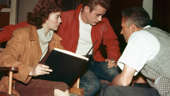  Natalie Wood, James Dean, and director Nicholas Ray behind the scenes of Rebel Without A Cause (1955)