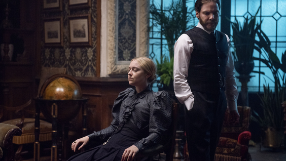 Dakota Fanning, Daniel Brühl