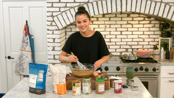 SELENA + CHEF