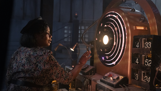 Aunjanue Ellis