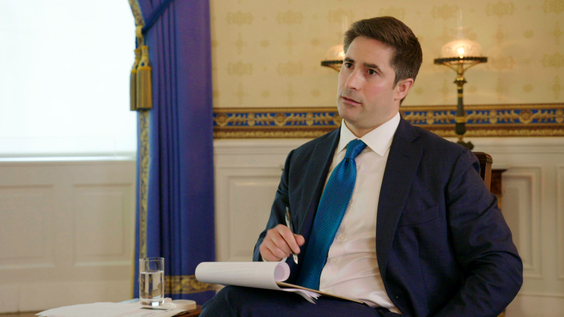  Axios U.S. political reporter Jonathan Swan