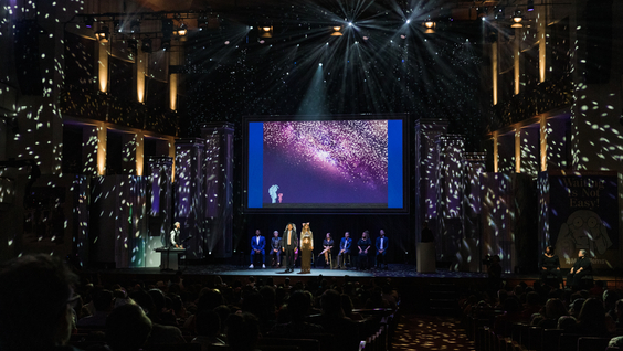 Mo Willems and The Storytime All-Stars Present: Don't Let The Pigeon Do Storytime! 