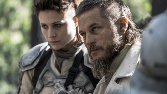 Niamh Algar, Travis Fimmel