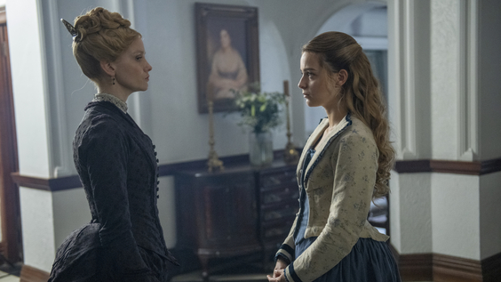 Joanna Vanderham, Celine Buckens