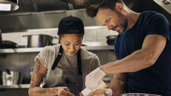 Kristen Kish, Joel McHale