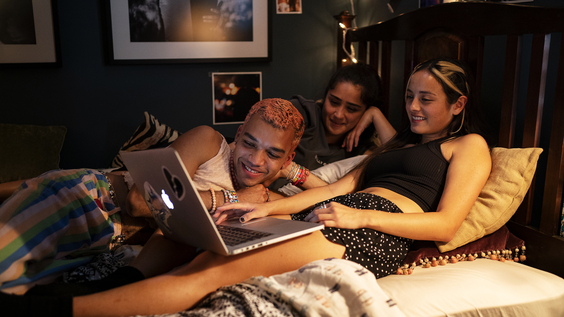 Justice Smith, Haley Sanchez, Chase Sui Wonders
