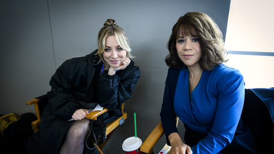 Kaley Cuoco, Rosie Perez