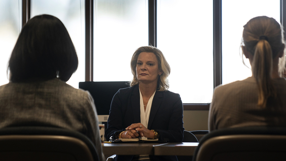 Martha Plimpton