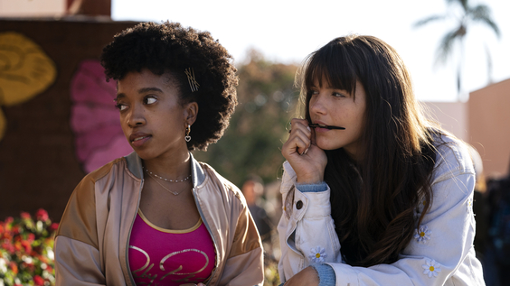 Nathanya Alexander, Chloe East