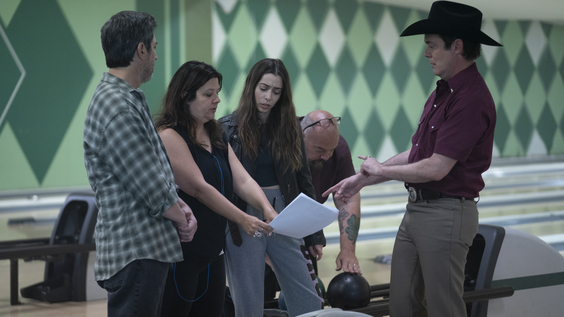 Ray Romano, Stephanie Laing, Cristin Milioti, Jon Daly