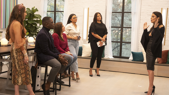 Bethenny Frankel with contestants L to R: Nicole, Correy, Jenna, Wendy and Milokssy  