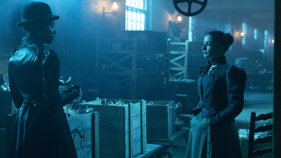 Rochelle Neil, Laura Donnelly