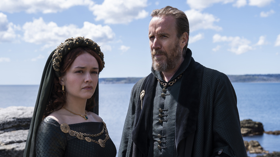 Olivia Cooke, Rhys Ifans
