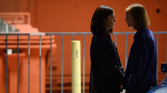 Lorenza Izzo, Hannah Einbinder