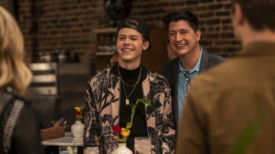 Case Walker, Ken Marino 