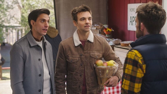 Gideon Glick, Drew Tarver 