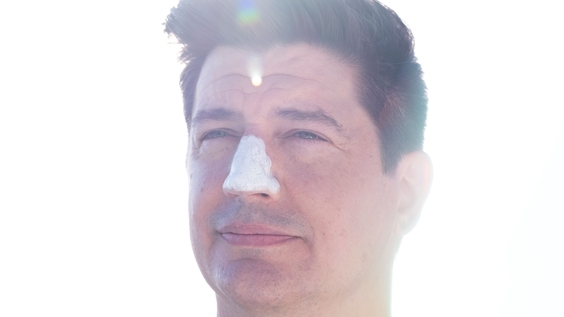 Ken Marino 